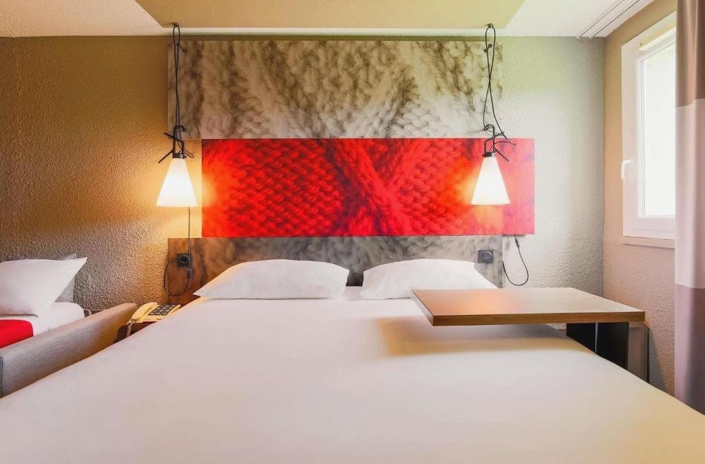 Amanece entre murallas: tu próxima aventura histórica en Carcasona - Hôtel ibis Carcassonne Est La Cité