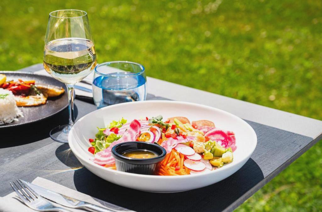Descubre la maravillosa Carcasona en hotel 4* muy céntrico - SOWELL HOTELS Les Chevaliers