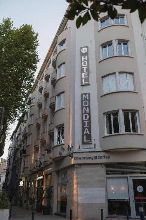 Perpiñán: cautívate por sus maravillas ocultas - Hotel Mondial