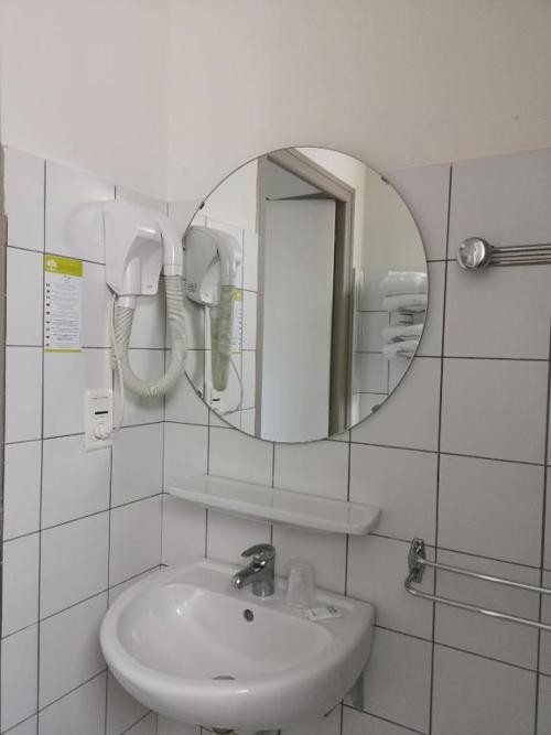 Naturaleza y bienestar en Lourdes (Francia) en hotel 3* - Adonis Lourdes - Notre Dame de la Sarte