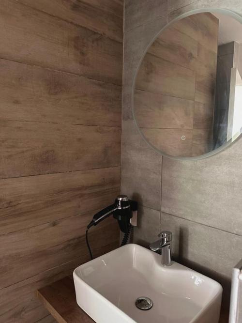 The Originals City, Hotel Le Lodge, Bayonne North (Inter-Hotel)
