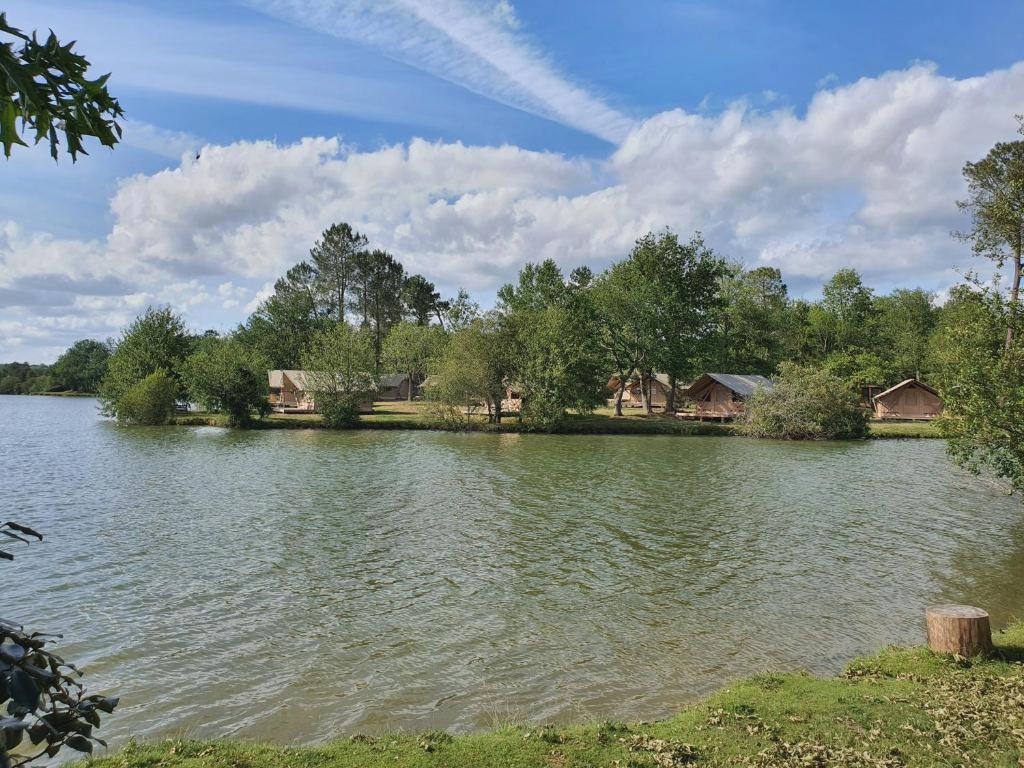 Huttopia Lac de l'Uby - Gers