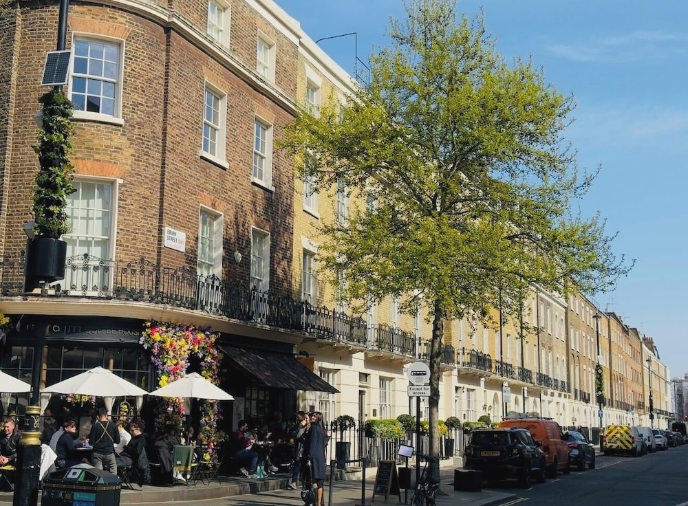 Ebury House