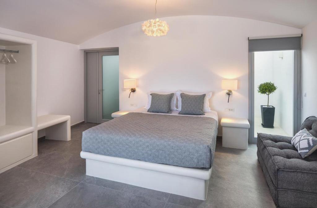 Felicity Cave Suites