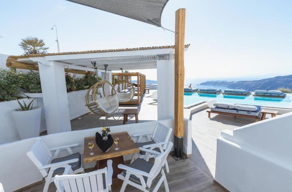Amaze Suites