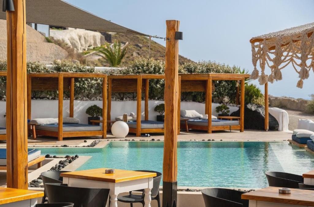 Amaze Suites