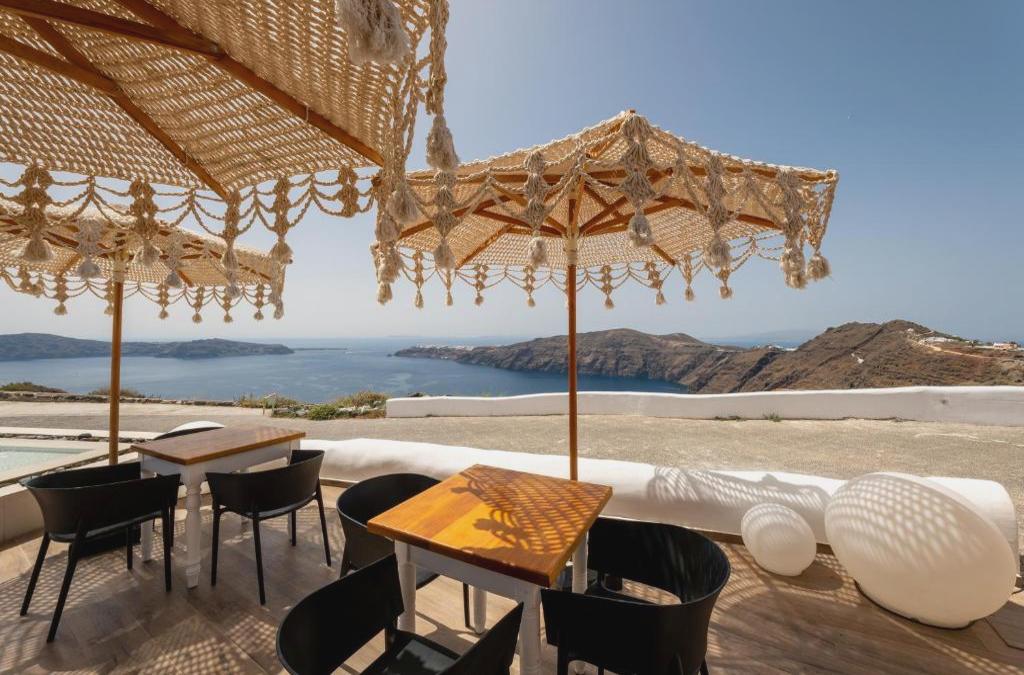 Amaze Suites