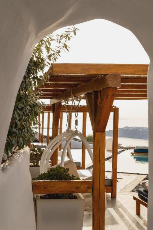 Amaze Suites