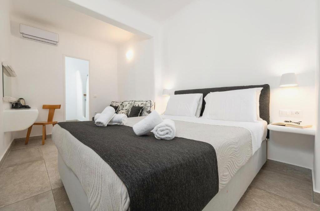Amaze Suites