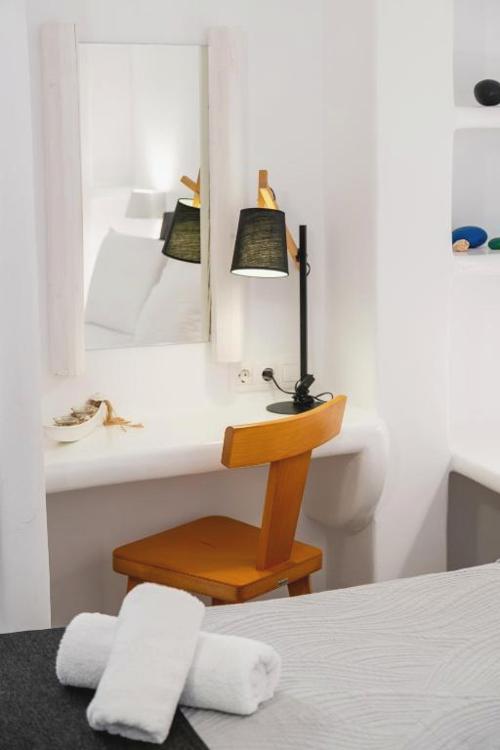 Amaze Suites