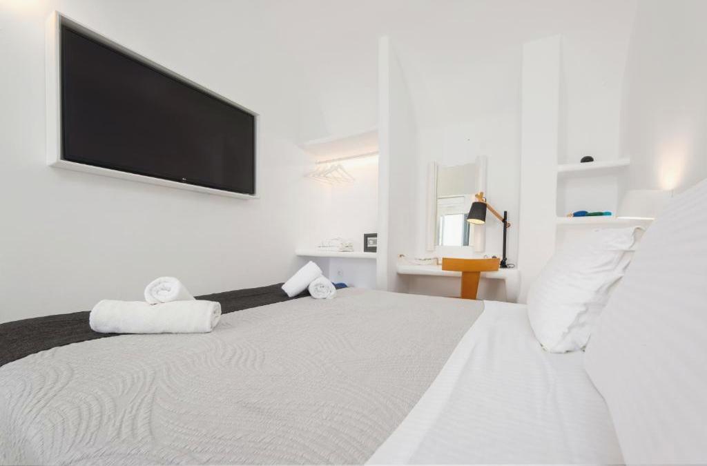 Amaze Suites