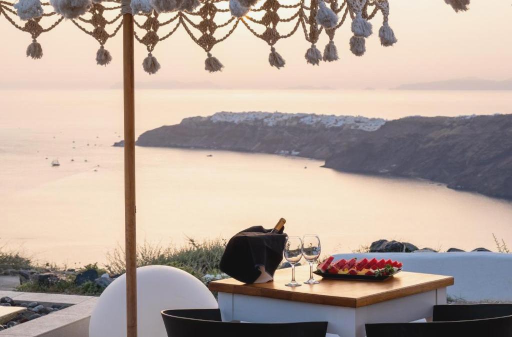 Amaze Suites