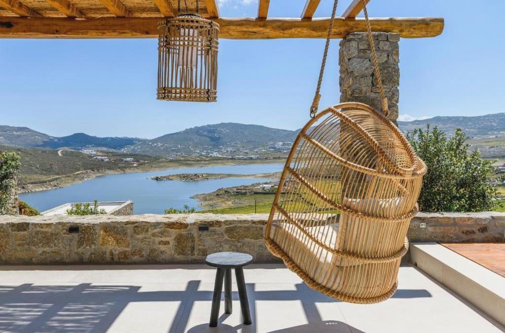 ¡Exclusividad en Mykonos! Relájate en una suit con piscina privada