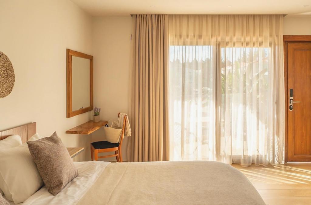 Ekati Mare Lifestyle Resort