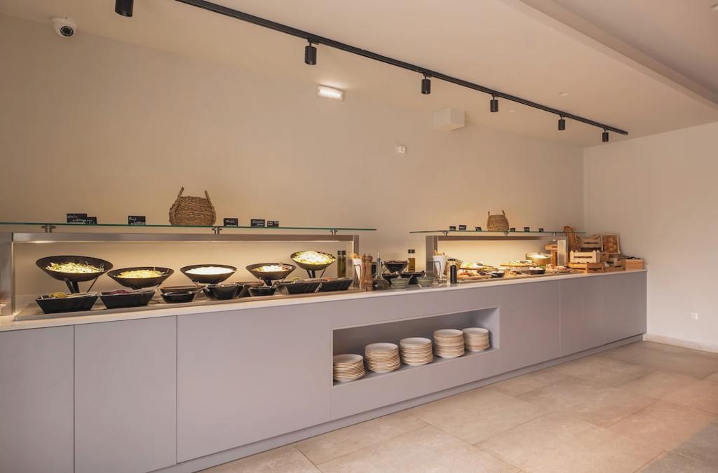 Ekati Mare Lifestyle Resort