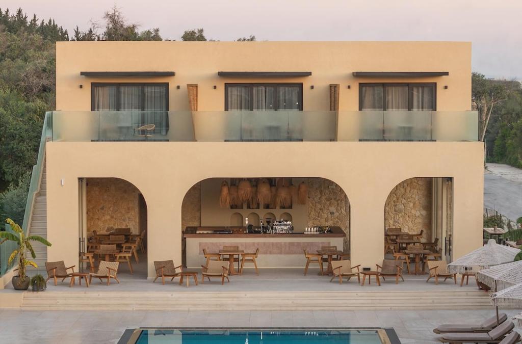 Ekati Mare Lifestyle Resort