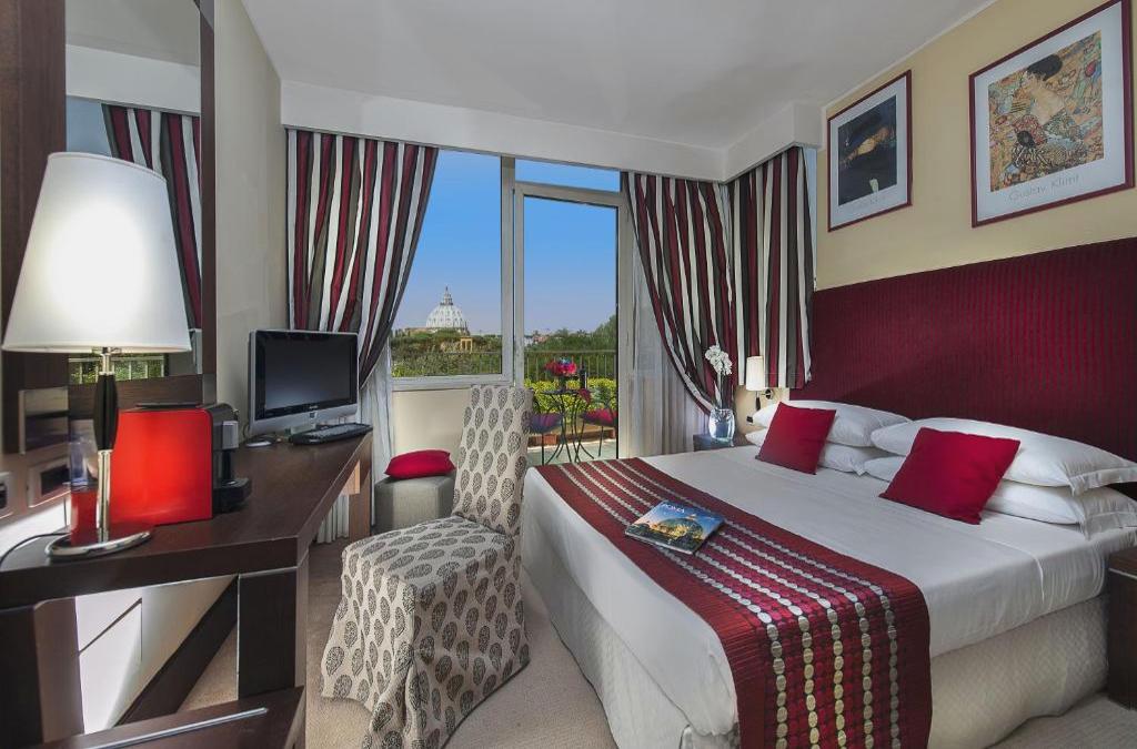 BLACK FRIDAY: Roma te enamorará: hotel 4* y habitación superior