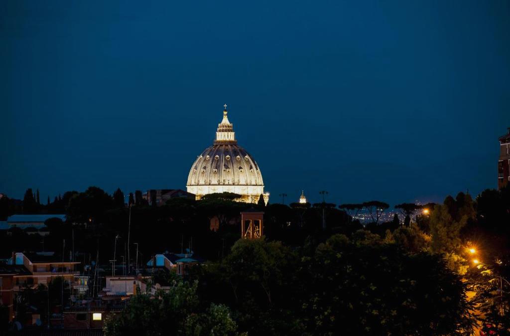 BLACK FRIDAY: Roma te enamorará: hotel 4* y habitación superior - Cardinal Hotel St. Peter