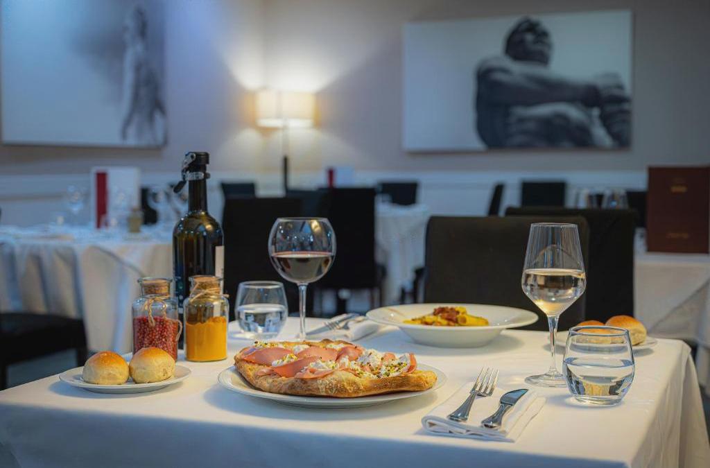 BLACK FRIDAY: Roma te enamorará: hotel 4* y habitación superior - Cardinal Hotel St. Peter