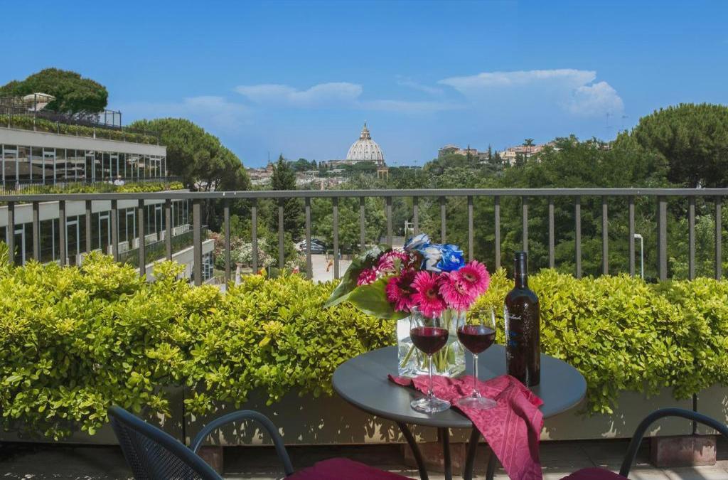 BLACK FRIDAY: Roma te enamorará: hotel 4* y habitación superior - Cardinal Hotel St. Peter
