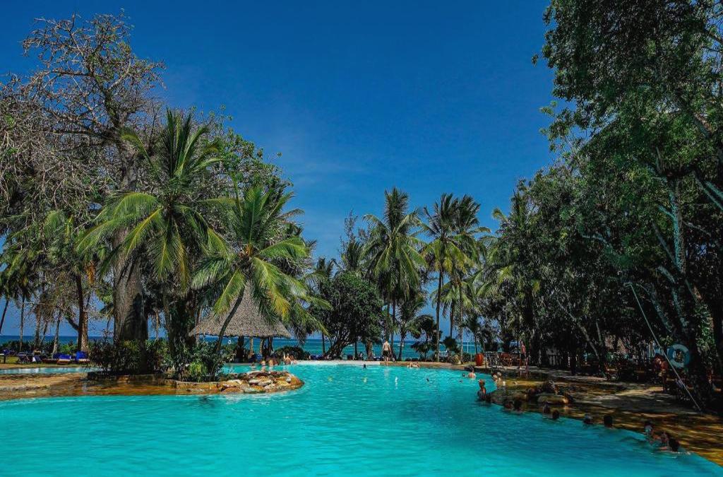 Papillon Lagoon Reef Hotel