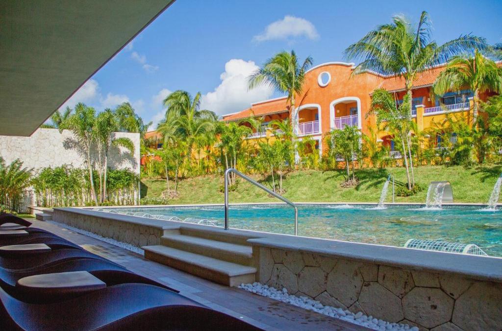 Riviera Maya con vuelos y TODO INCLUIDO en resort 5* - Barceló Maya Grand Resort