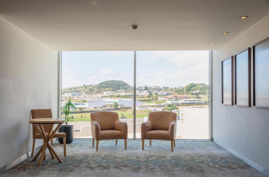 Semana de ensueño en las Azores: hotel 4* con desayunos y vuelos incluidos - VIP Executive Azores