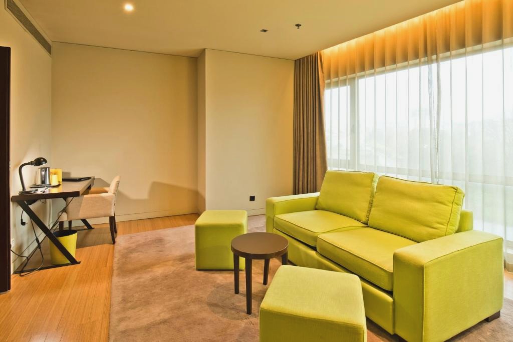 Golden Tulip São João da Madeira