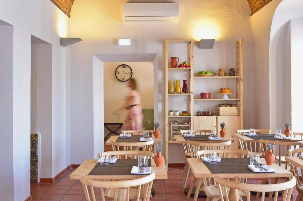 Descubre Évora: la joya del Alentejo en Portugal