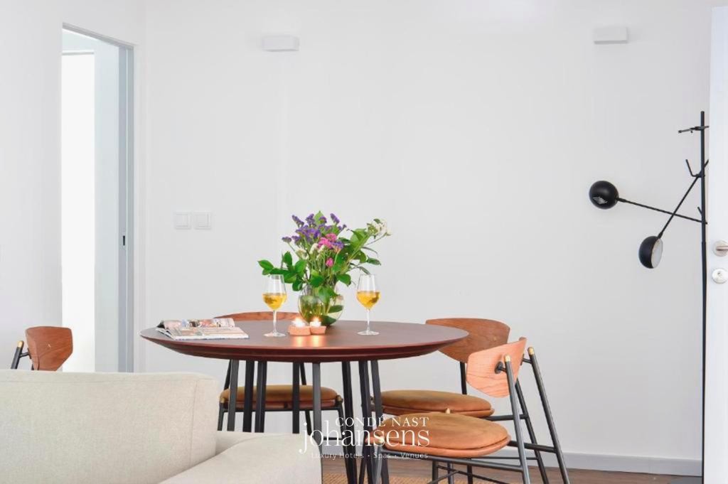 Descubre Évora: la joya del Alentejo en Portugal - Noble House Essence Évora - by Unlock Hotels