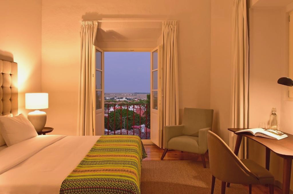 Descubre Évora: la joya del Alentejo en Portugal - Noble House Essence Évora - by Unlock Hotels