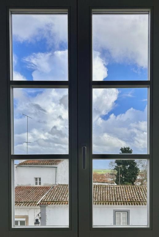 Descubre Évora: la joya del Alentejo en Portugal - Noble House Essence Évora - by Unlock Hotels