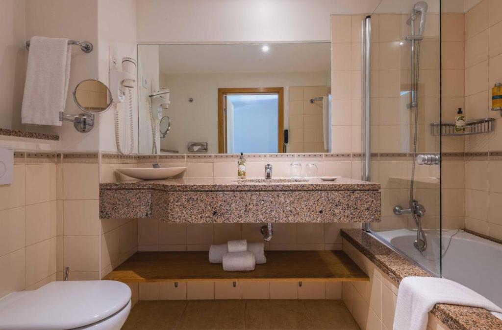 Descubre el Algarve en un resort 5* con desayunos ¡niños GRATIS! - Vale d'Oliveiras Quinta Resort & Spa