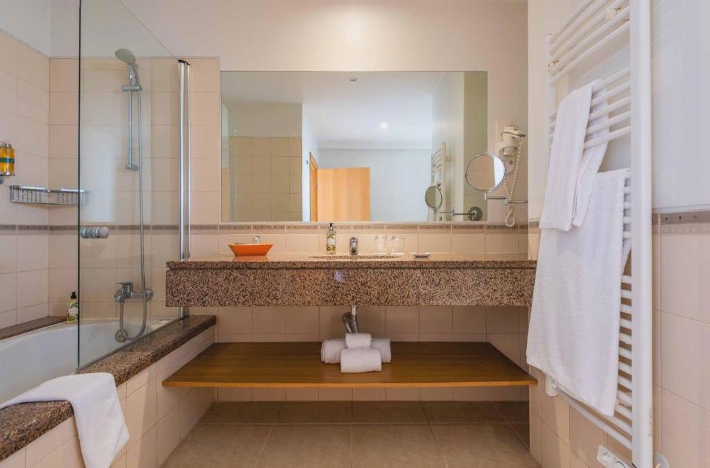 Descubre el Algarve en un resort 5* con desayunos ¡niños GRATIS! - Vale d'Oliveiras Quinta Resort & Spa