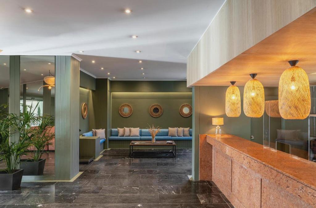 Dorisol Buganvilia Studio Hotel