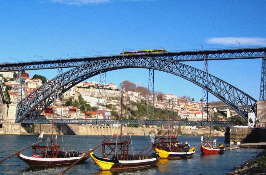 ¡Semana Santa en Oporto con crucero y City Tour! - Star Inn Porto