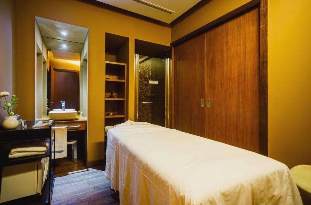 ¡Oporto con cata de vinos y crucero por el Duero! - Axis Porto Business & Spa Hotel