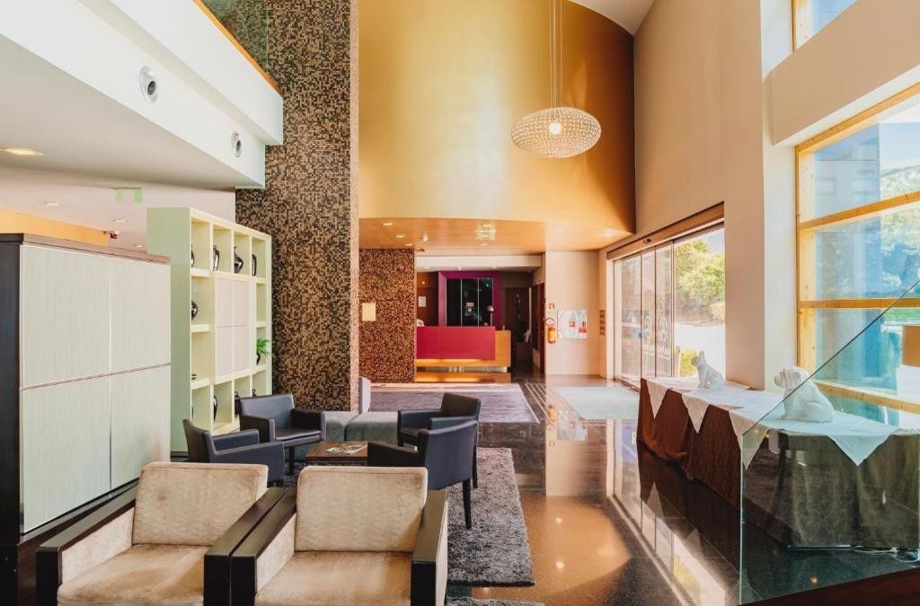 ¡Oporto con cata de vinos y crucero por el Duero! - Axis Porto Business & Spa Hotel