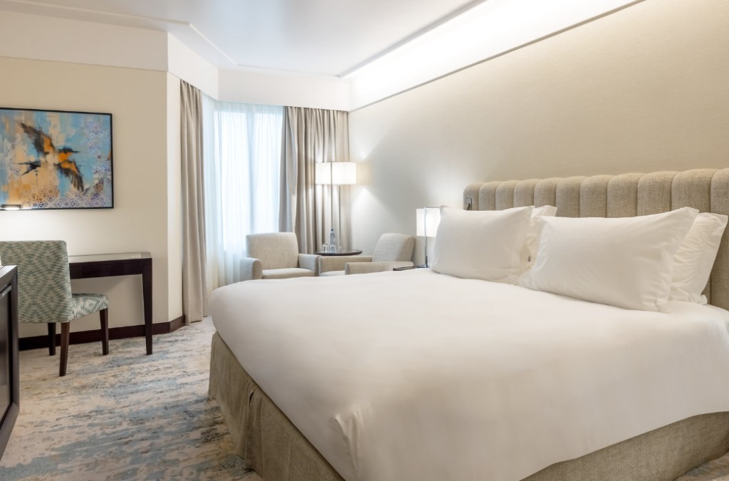Oporto de lujo: hotel 5*, crucero y cata de vinos