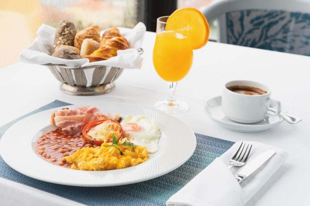 ¡Semana Santa en Oporto! - Hotel Black Tulip - Porto Gaia
