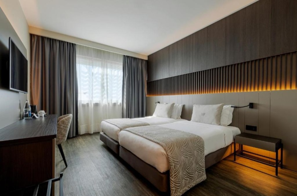 ¡Experiencia Oporto! Hotel 4* con cata de vinos y crucero por el Duero