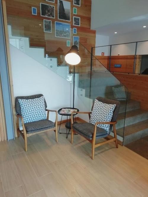 ¡Oporto al completo! Con crucero por los 6 puentes y cata de vino - Cliphotel