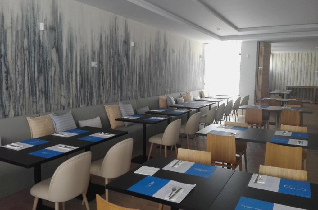 ¡Oporto al completo! Con crucero por los 6 puentes y cata de vino - Cliphotel
