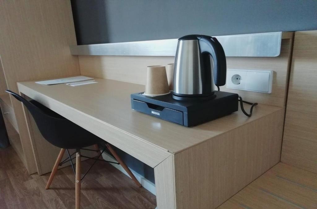 ¡Oporto al completo! Con crucero por los 6 puentes y cata de vino - Cliphotel
