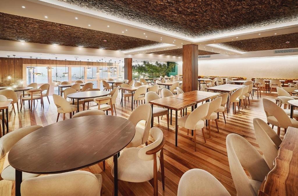 Besuch von Porto im 4* Hotel mit Weinprobe und Kreuzfahrt