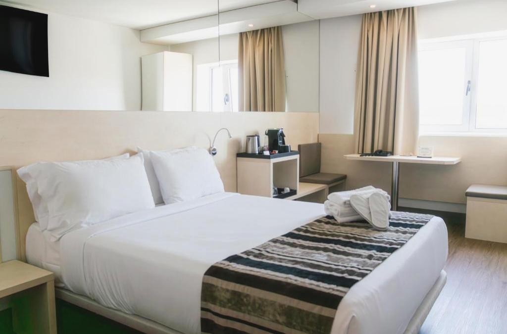 Descubre la esencia de Oporto: crucero por el Duero y bodega incluidos - Park Hotel Porto Valongo