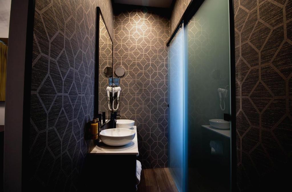 Viaja a Oporto en un lujoso hotel 4* con crucero, cata de vinos y spa - Rubens Hotel & Spa