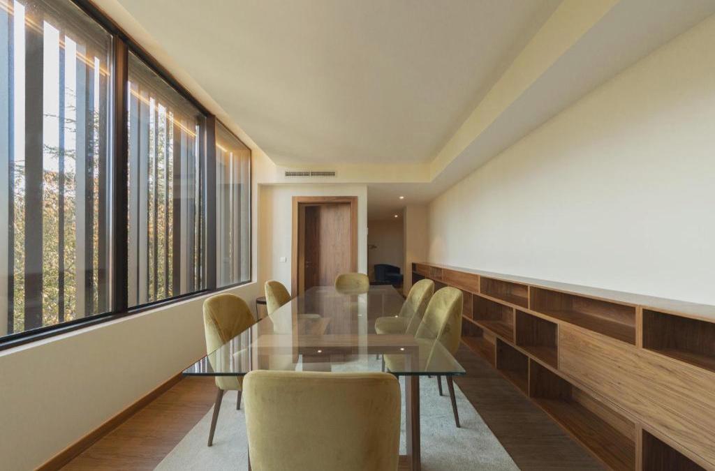Boeira Garden Hotel Porto Gaia, Curio Collection by Hilton