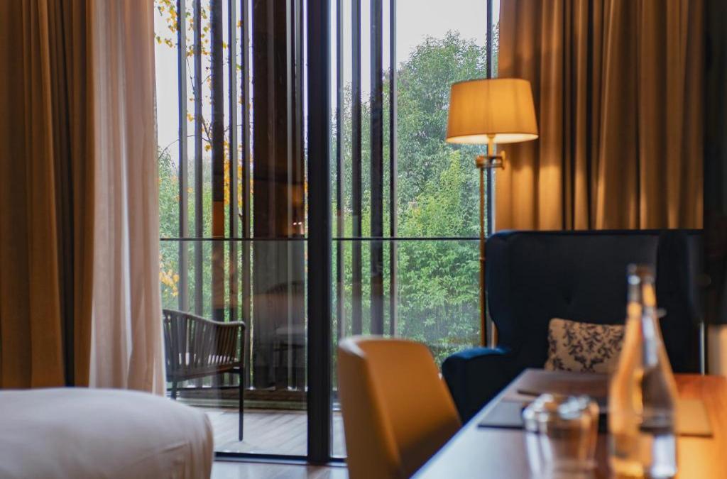 Boeira Garden Hotel Porto Gaia, Curio Collection by Hilton