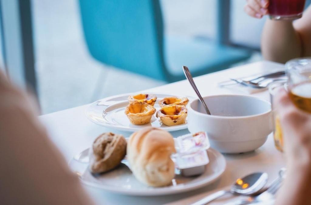 ¡Siente Oporto! Tu viaje con crucero por el río Duero y cata de vinos - Park Hotel Porto Gaia